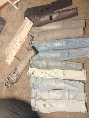 Men's Skinny Distressed Light Blue Jeans - Modern Slim/Skinny Fit